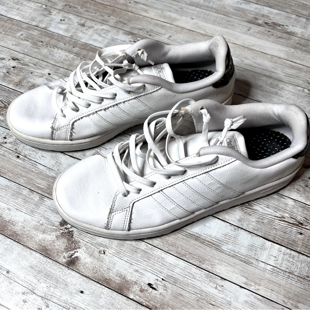 💚Adidas White/Camo Men’s Sneakers